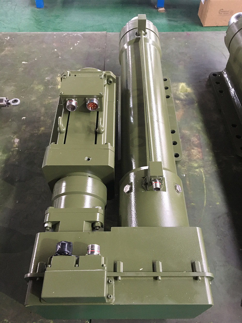 自卸車（chē）用電動缸